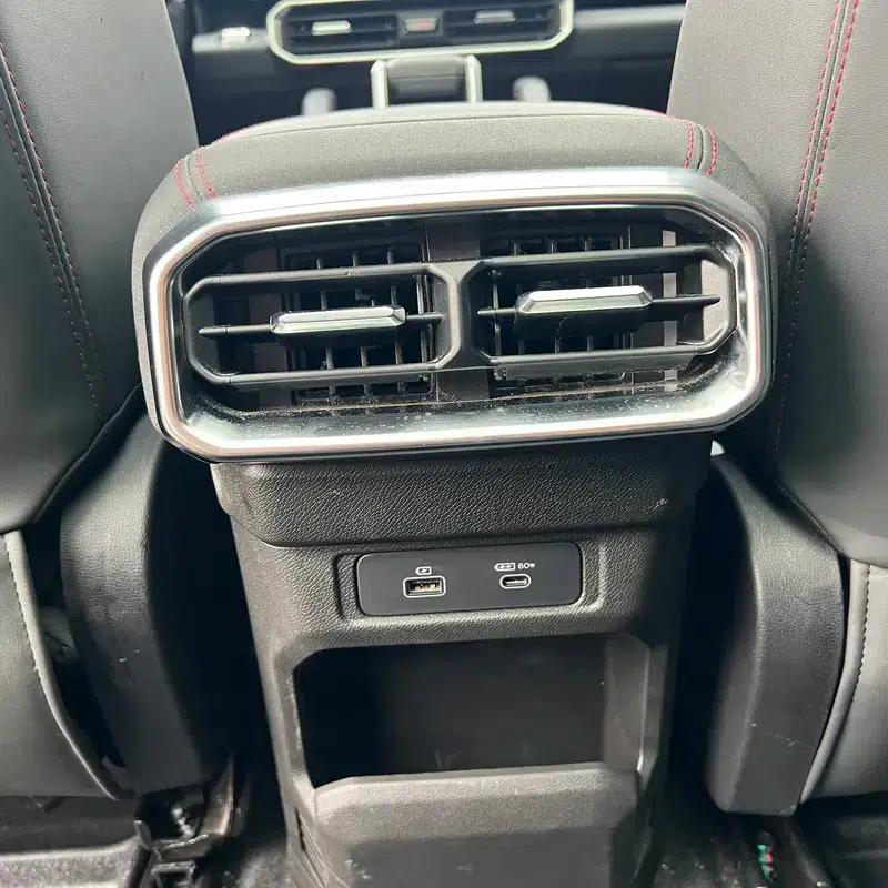 Jetour Traveler 2023 2.0TD 4WD Crossover PRO+ — миниатюра 8