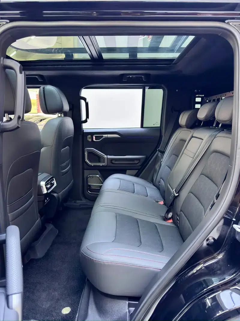 Jetour Traveler 2023 2.0TD 4WD Crossover PRO+ — миниатюра 14