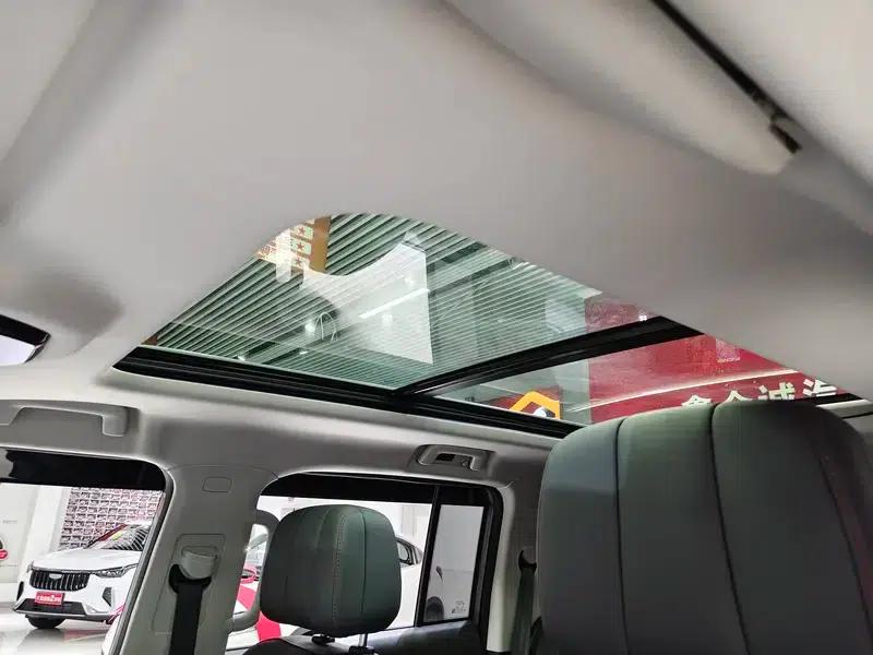 Jetour Traveler 2024 2.0TD 4WD Crossover PRO+ Entertainment Edition — миниатюра 17