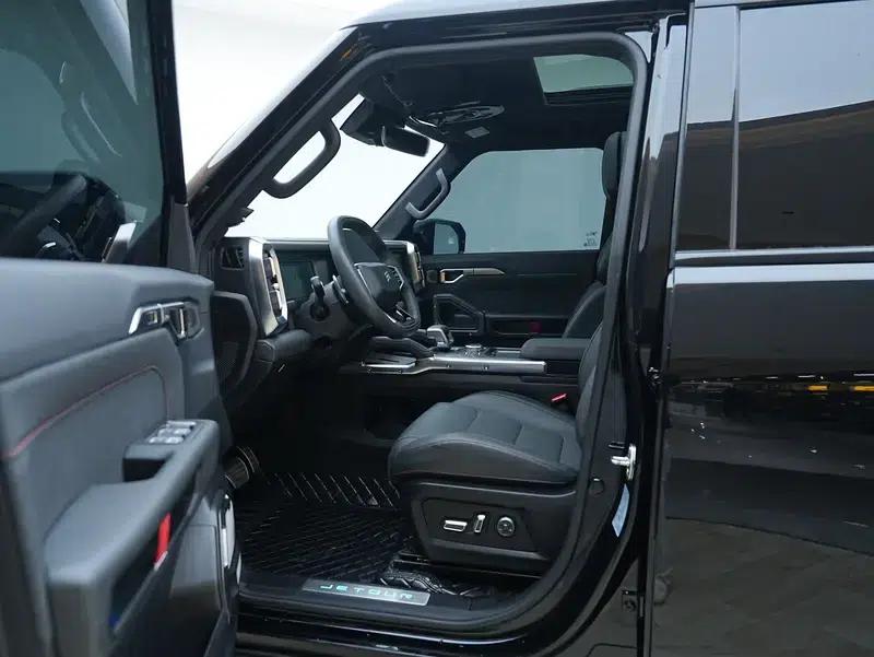 Jetour Traveler 2023 2.0TD 4WD Crossover PRO+ — миниатюра 17