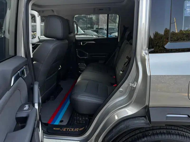 Jetour Traveler 2023 2.0TD 4WD Crossover PRO — миниатюра 11