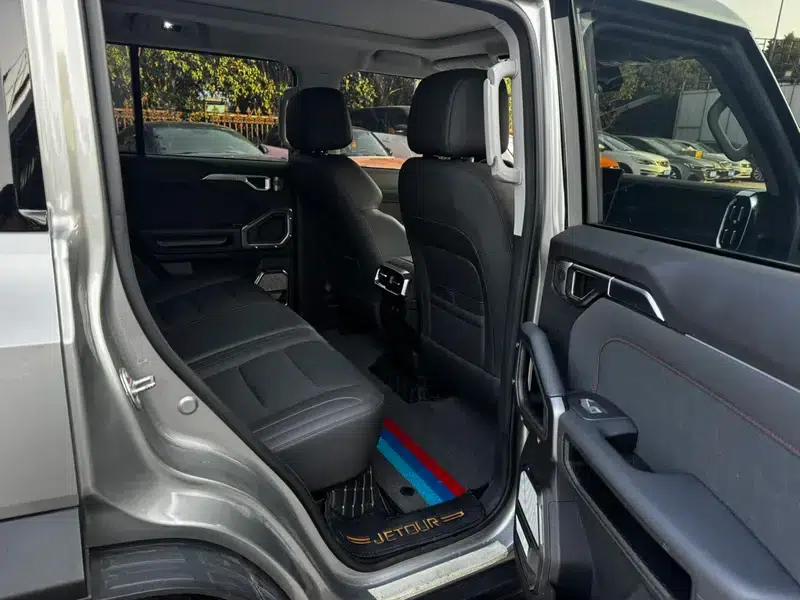 Jetour Traveler 2023 2.0TD 4WD Crossover PRO — миниатюра 12