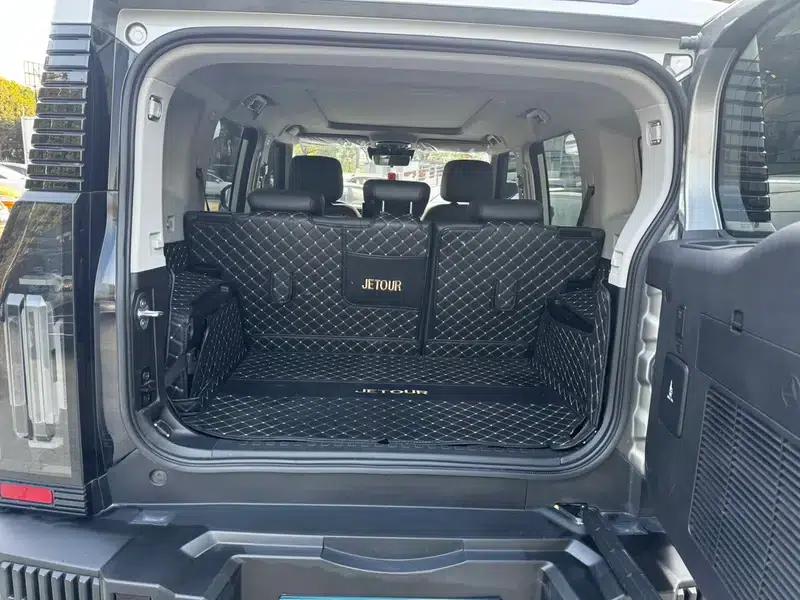 Jetour Traveler 2023 2.0TD 4WD Crossover PRO — миниатюра 13