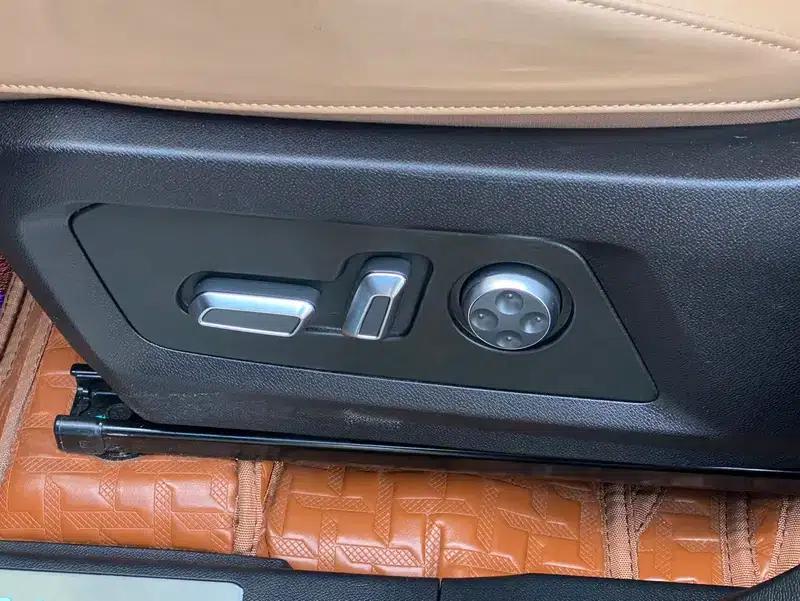 Jetour Traveler 2023 2.0TD 4WD Crossover PRO+ — миниатюра 15