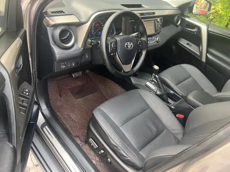 2015 RAV4 2.5L Automatic 4WD Luxury Edition — миниатюра 26