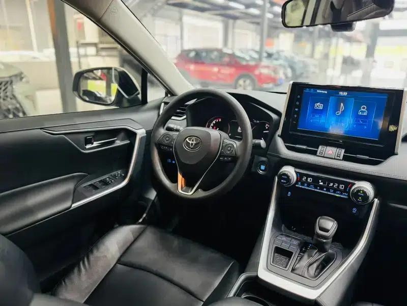 RAV4 2020 2.0L CVT 2WD Fashion Edition — миниатюра 10