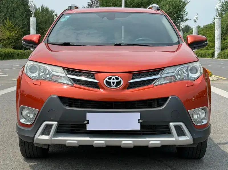 2013 RAV4 2.5L Automatic 4WD Premium Edition — миниатюра 2