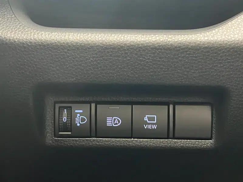 RAV4 2020 2.0L CVT 4WD Fashion Edition — миниатюра 23