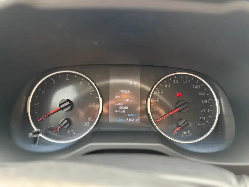 2022 Toyota RAV4 2.0L CVT 2WD Urban Edition — миниатюра 10