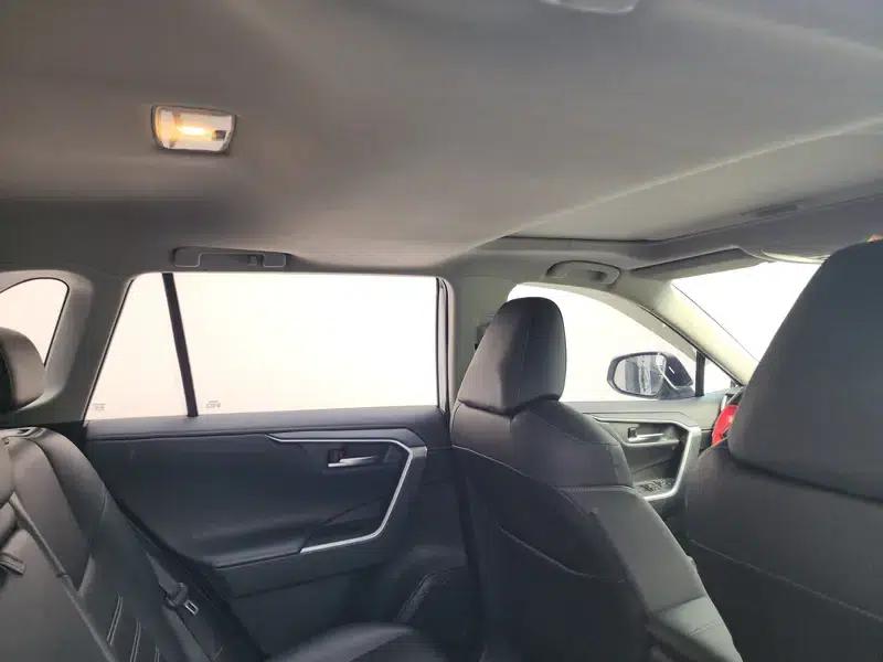 2021 RAV4 2.0L CVT 2WD Fashion Plus Edition — миниатюра 20
