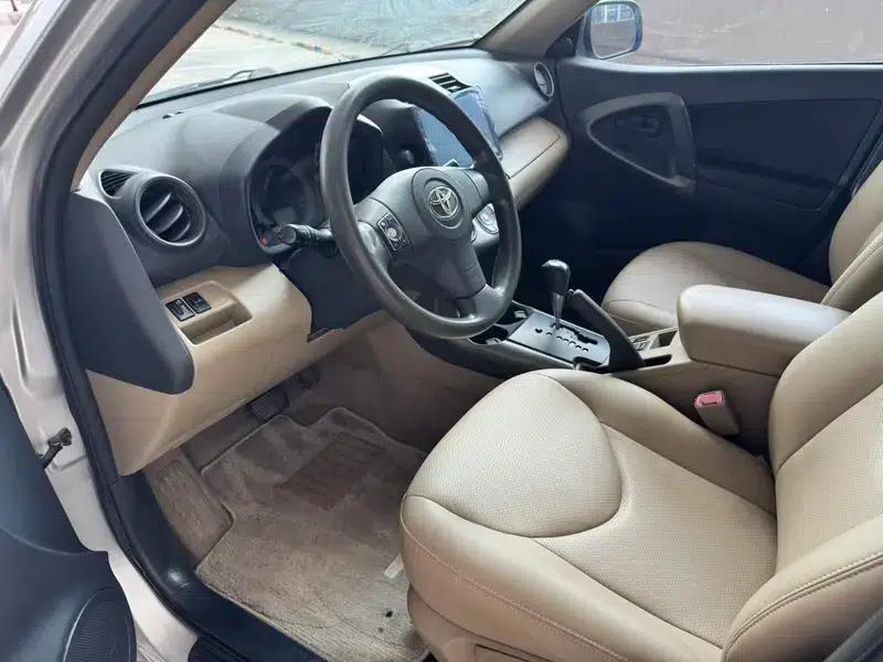RAV4 2013 Special Edition 2.0L Automatic Classic — миниатюра 6