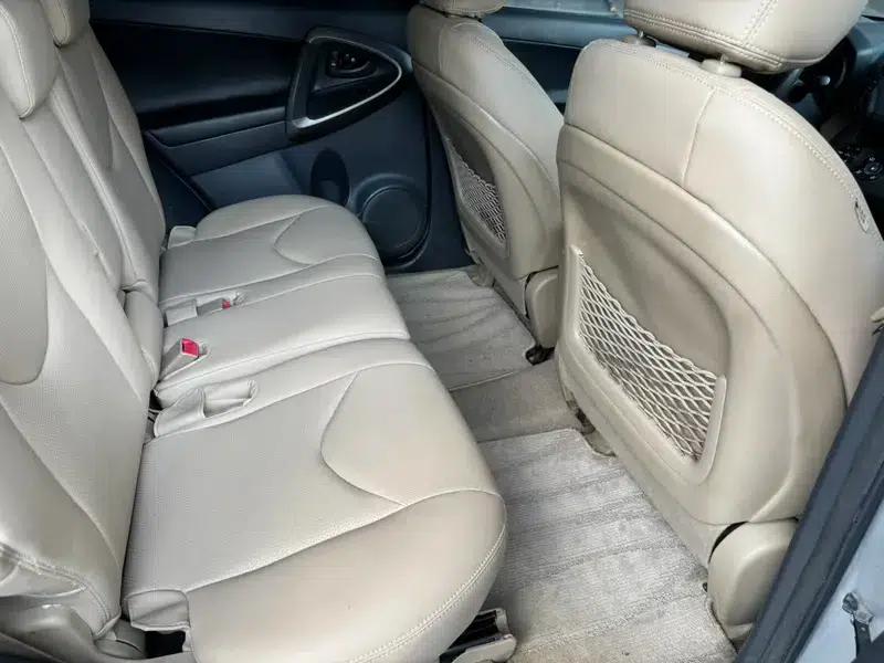 RAV4 2013 Special Edition 2.0L Automatic Classic — миниатюра 8