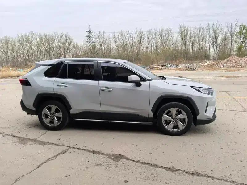 2022 RAV4 2.0L CVT 2WD Fashion Plus Edition — миниатюра 7