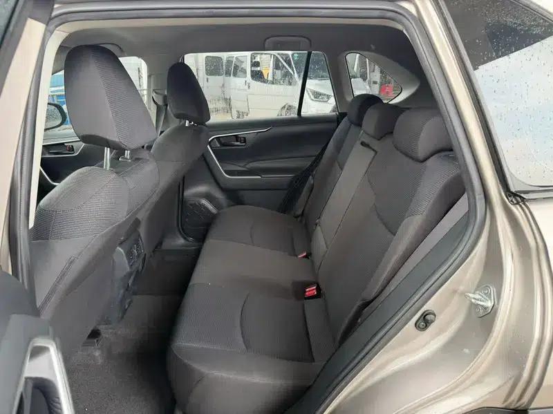 2021 RAV4 2.0L CVT 2WD Fashion Plus Edition — миниатюра 9
