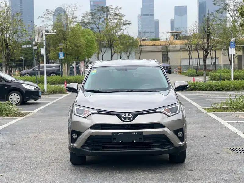 RAV4 2019 2.0L CVT 2WD Fashion Edition (China VI Emission Standard) — миниатюра 2