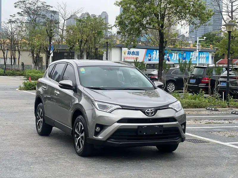 RAV4 2019 2.0L CVT 2WD Fashion Edition (China VI Emission Standard) — миниатюра 3