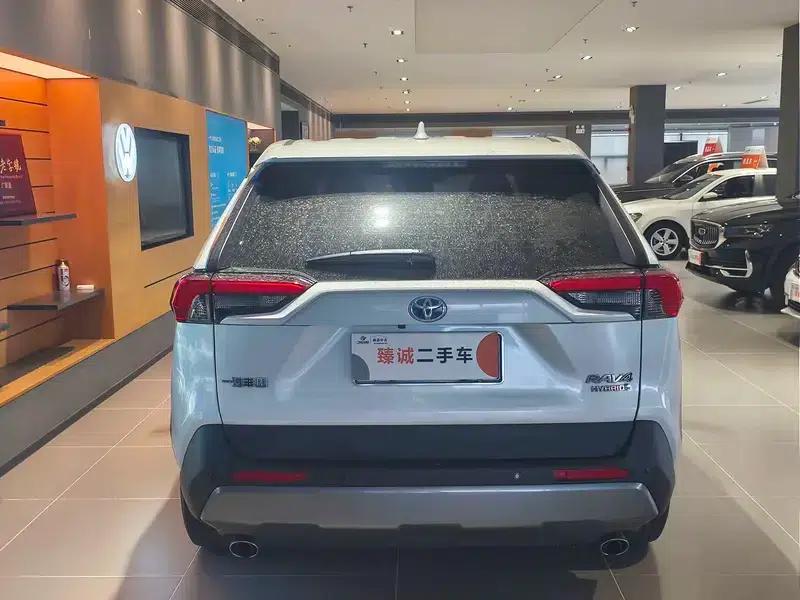 2021 Toyota RAV4 Hybrid 2.5L CVT 2WD Elite Edition — миниатюра 4