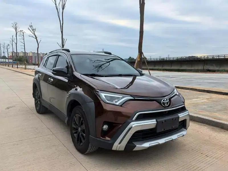 RAV4 2019 2.0L CVT 2WD Fashion X Limited Edition (China VI Emission Standard) — миниатюра 3