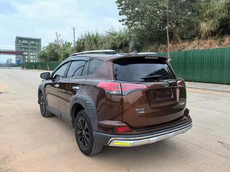 RAV4 2019 2.0L CVT 2WD Fashion X Limited Edition (China VI Emission Standard) — миниатюра 4