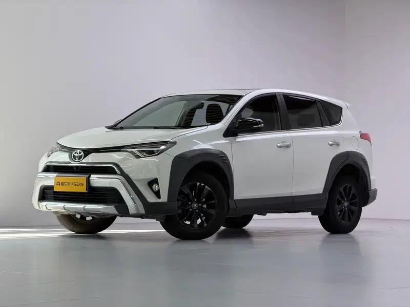 RAV4 2019 2.0L CVT 2WD Fashion X Limited Edition (National V Emission Standard) — миниатюра 1