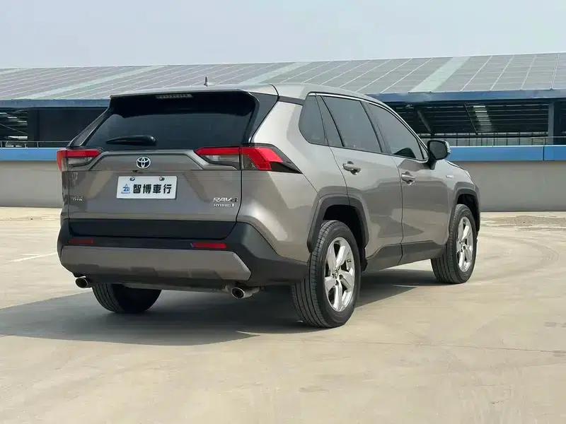 2021 Toyota RAV4 Hybrid 2.5L CVT 2WD Elite Edition — миниатюра 6