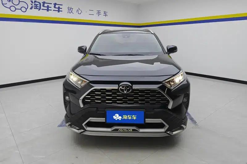 RAV4 2020 2.0L CVT 2WD Fashion Edition — миниатюра 2
