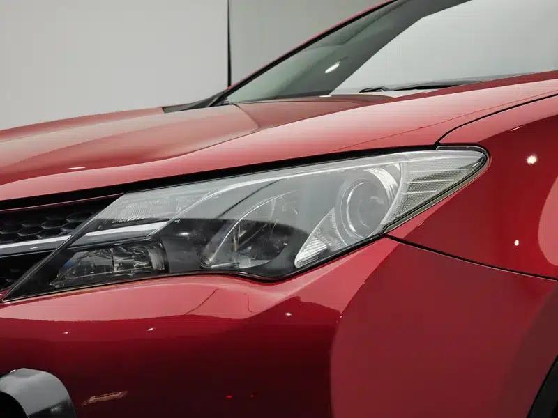 2013 RAV4 2.0L CVT 2WD Urban Edition — миниатюра 12