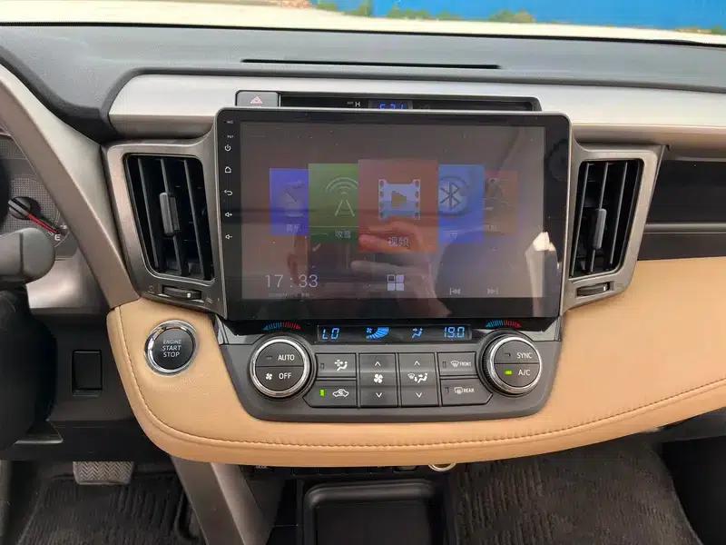 2016 RAV4 2.0L CVT 2WD Fashion Edition — миниатюра 13