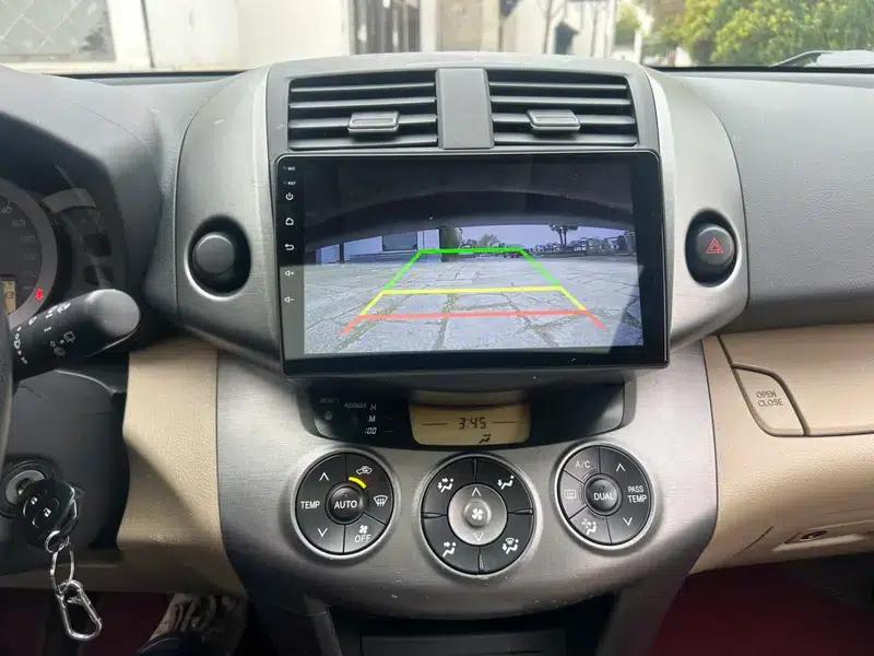 RAV4 2013 Special Edition 2.0L Automatic Elite — миниатюра 10
