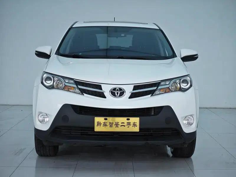 2013 RAV4 2.0L CVT 4WD Elite Edition — миниатюра 2