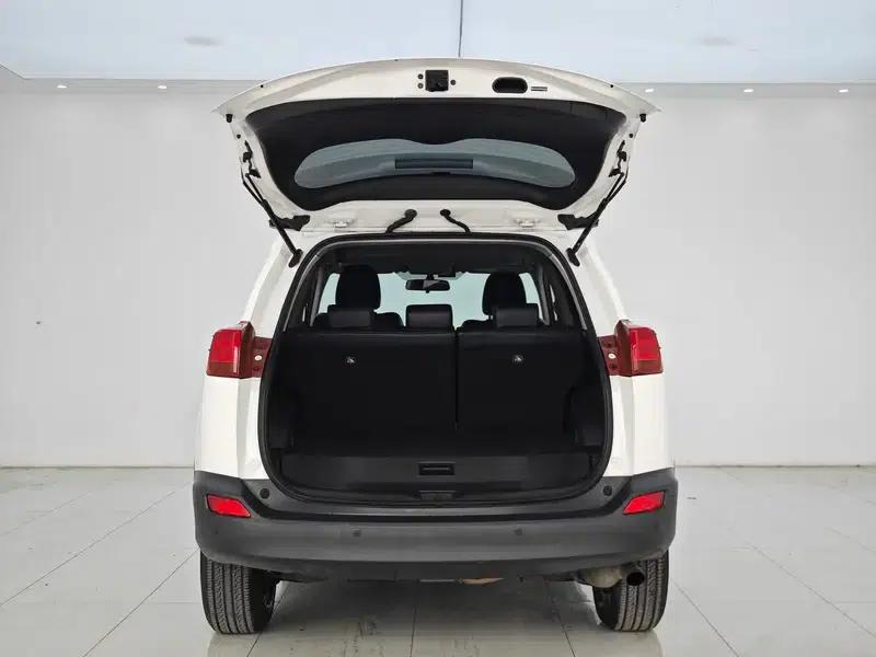 2013 RAV4 2.0L CVT 4WD Elite Edition — миниатюра 14