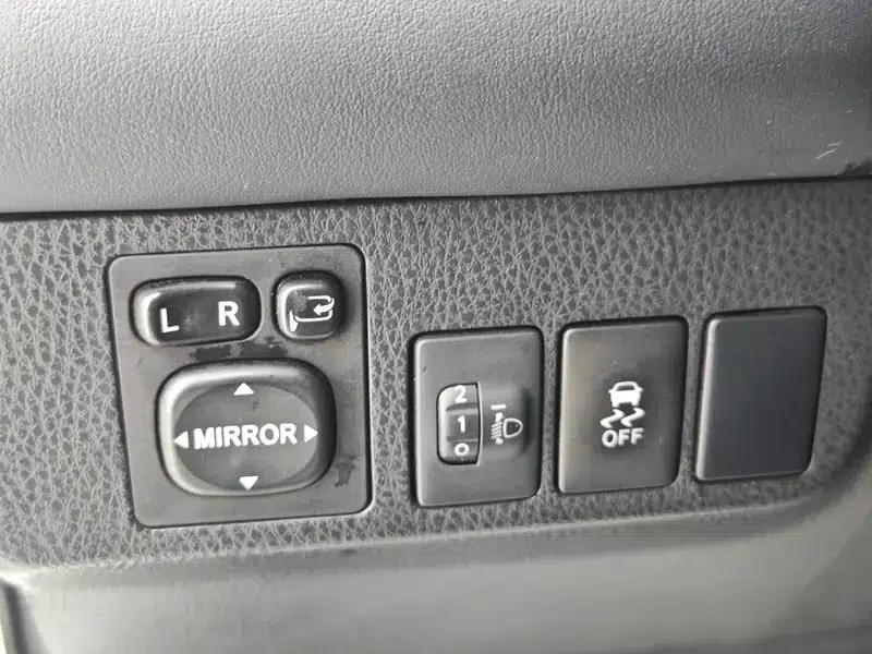 2013 RAV4 2.0L CVT 4WD Elite Edition — миниатюра 22