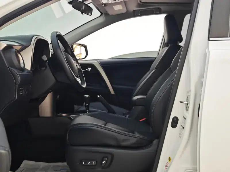 2013 RAV4 2.0L CVT 4WD Elite Edition — миниатюра 23