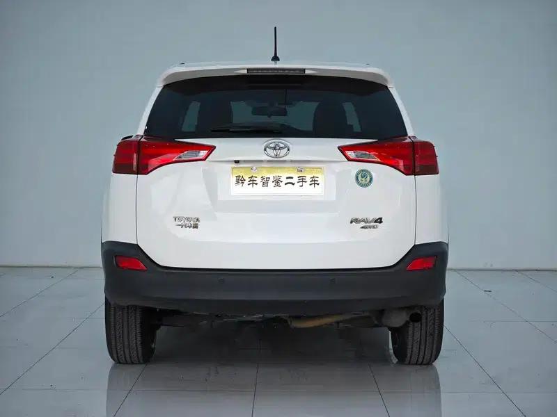 2013 RAV4 2.0L CVT 4WD Elite Edition — миниатюра 6