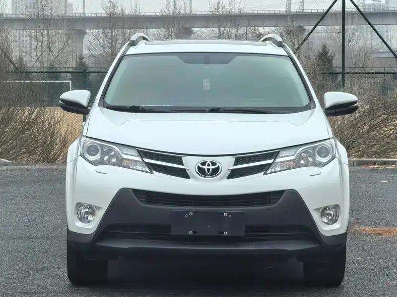 2015 RAV4 2.5L Automatic 4WD Elite Edition — миниатюра 2