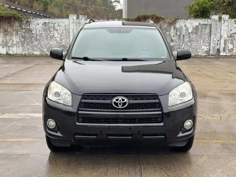 RAV4 2013 Special Edition 2.0L Automatic Classic — миниатюра 2