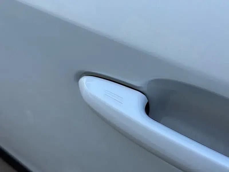 2023 RAV4 2.0L CVT 2WD Urban Edition — миниатюра 8