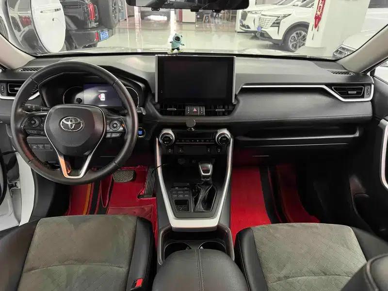 2022 Toyota RAV4 2.0L CVT 4WD Fashion Edition — миниатюра 7