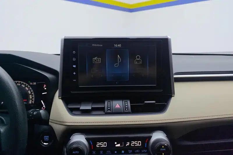 RAV4 2020 2.0L CVT 2WD Fashion Edition — миниатюра 12