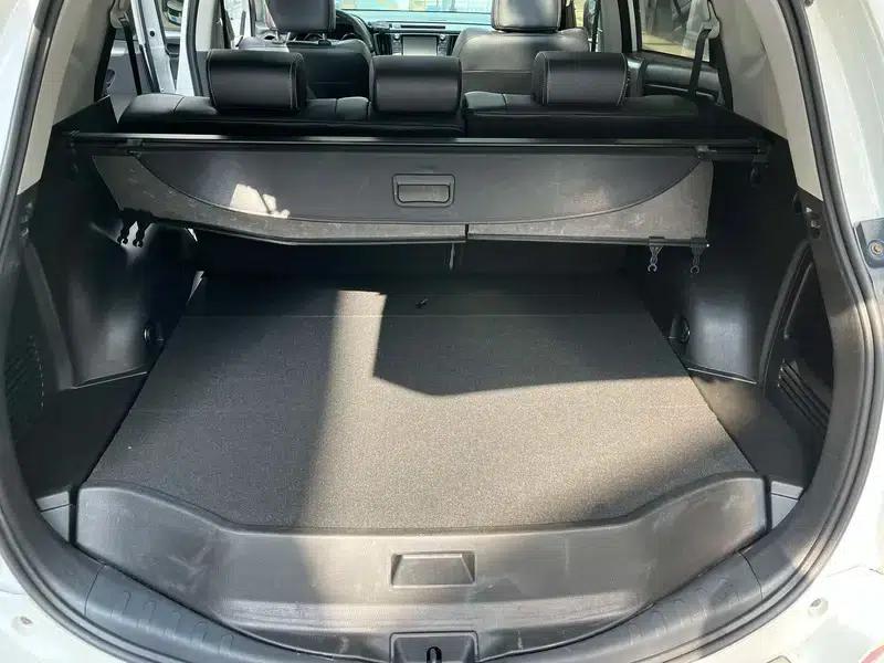 2016 RAV4 2.5L Automatic 4WD Elite Edition — миниатюра 20