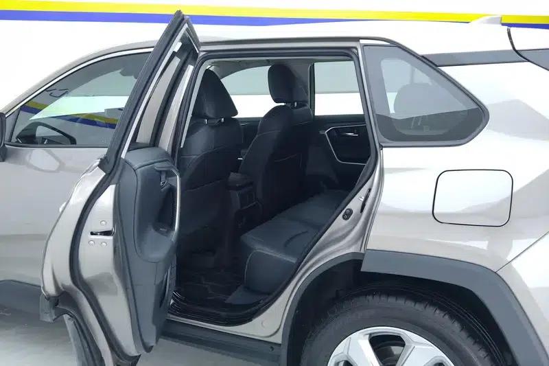 2022 RAV4 2.0L CVT 2WD Fashion Plus Edition — миниатюра 15