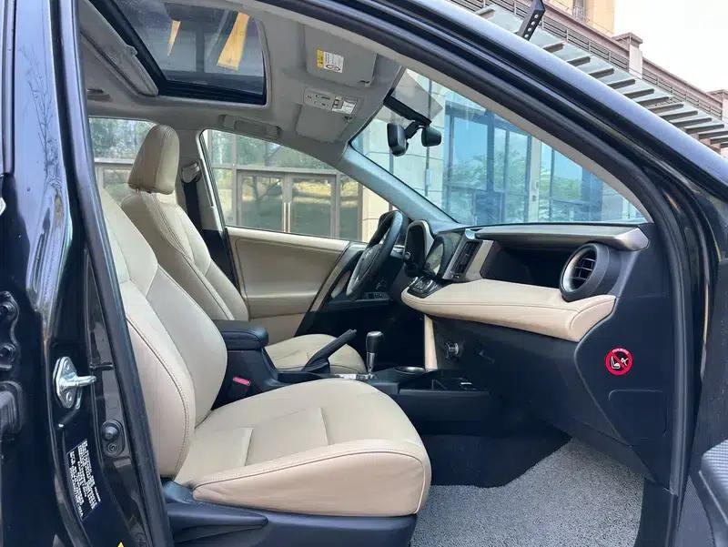 2013 RAV4 2.5L Automatic 4WD Elite Edition — миниатюра 10