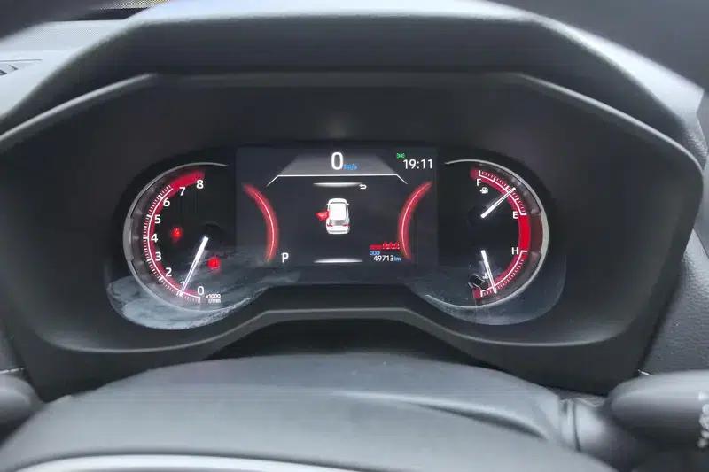 RAV4 2020 2.0L CVT 2WD Fashion Edition — миниатюра 15