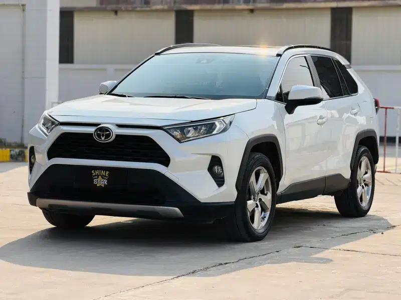 2022 RAV4 2.0L CVT 4WD Fashion Plus Edition — миниатюра 1