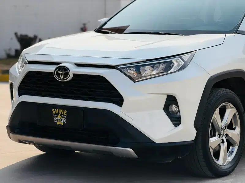 2022 RAV4 2.0L CVT 4WD Fashion Plus Edition — миниатюра 7