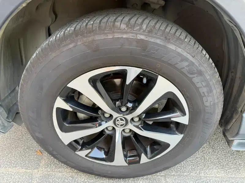 2018 RAV4 2.0L CVT 2WD Fashion X Edition — миниатюра 7