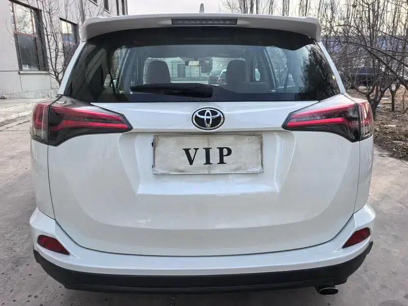2018 RAV4 2.0L CVT 2WD Fashion X Edition — миниатюра 5