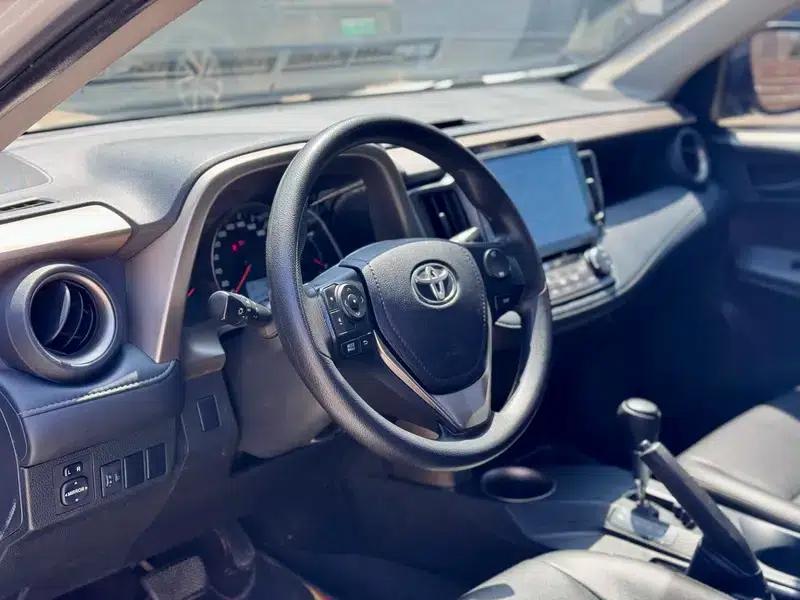 2015 RAV4 2.0L CVT 2WD Fashion Edition — миниатюра 13