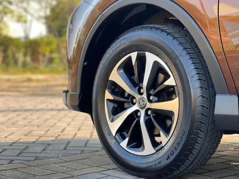 2016 RAV4 2.0L CVT 2WD Smart Edition — миниатюра 8
