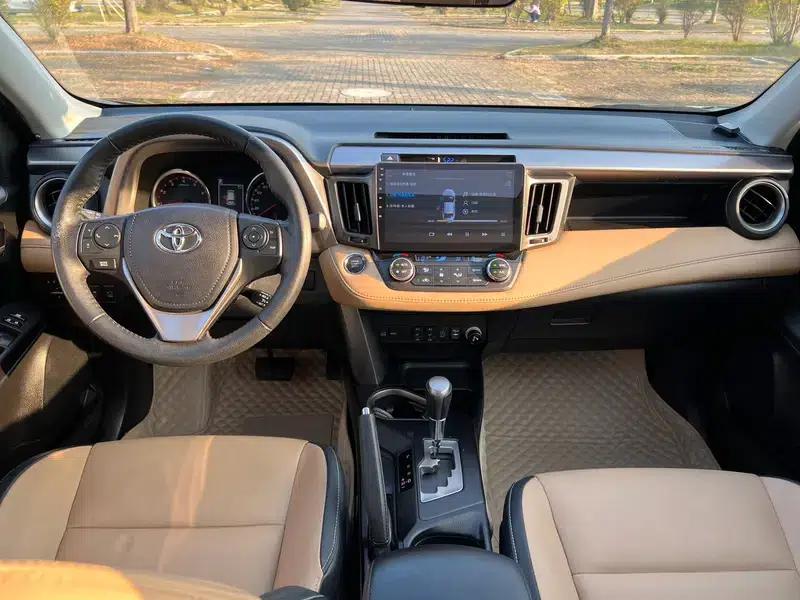 2016 RAV4 2.0L CVT 2WD Smart Edition — миниатюра 10